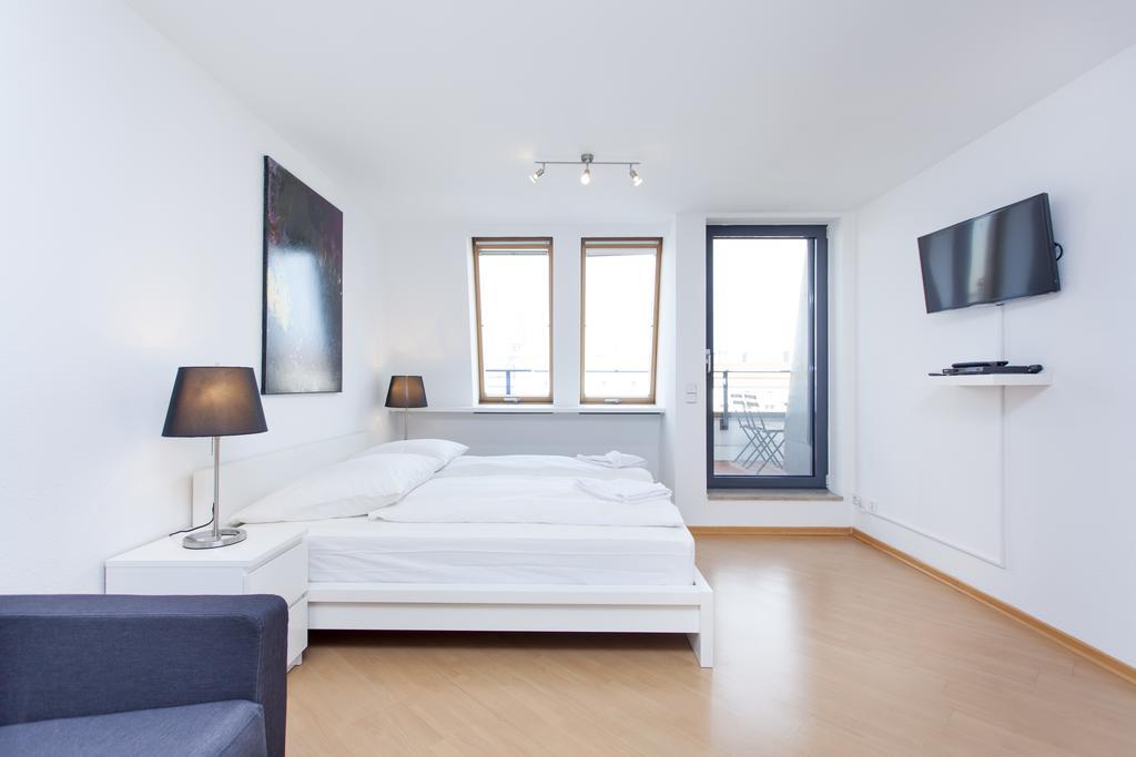 ベルリンThe Danziger, 2 Unique Lofty Style Units In Prenzlauerbergアパートメント 部屋 写真
